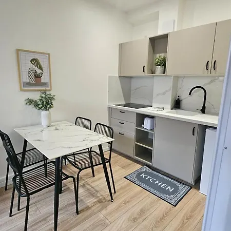 Cocon Renove Pres Du Tram Dijon