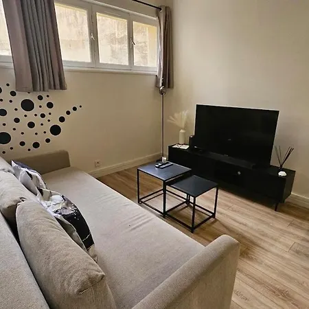 Cocon Renove Pres Du Tram Dijon